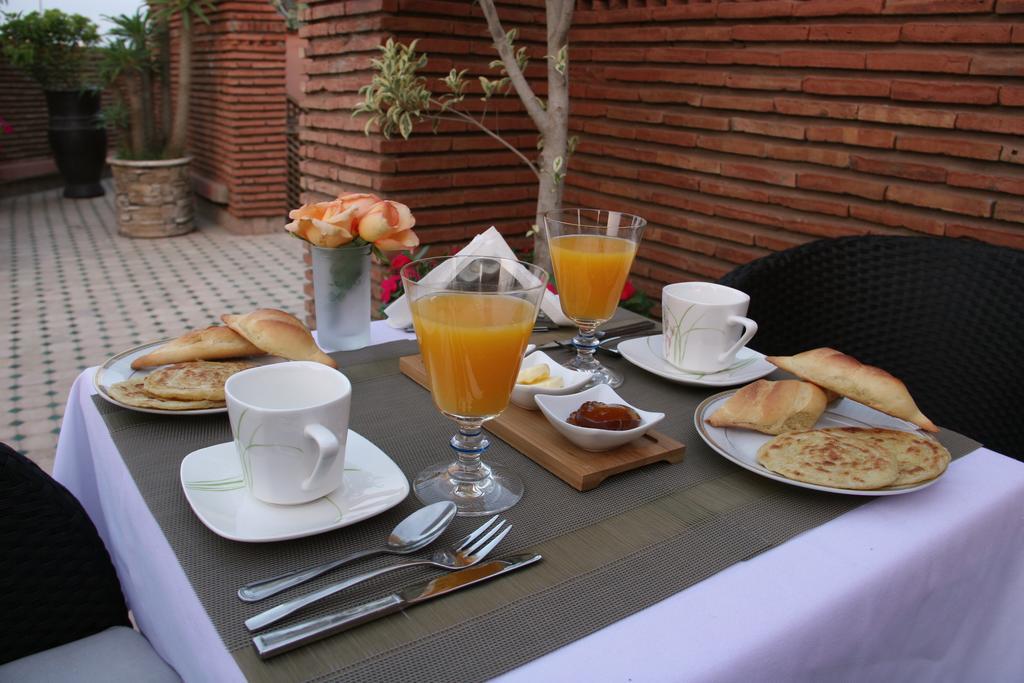 Riad & Spa Ksar Saad Marrakesh Bagian luar foto